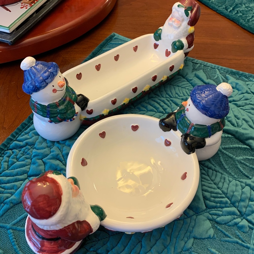 Holiday cracker and dip serving set. Adorable snowmen. - Picture 2 of 4